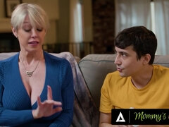 Rubia, Atrapados, Engañando, Maduro, Madres para coger, Español, Chupando, Esposa