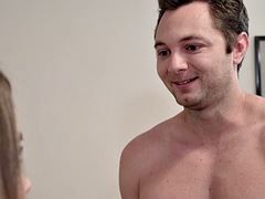 Thicc Sister Challenge - S10:E5