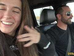 18, デカ尻, デカチン, デカパイ, 茶髪の, バック, アウトドア, ガリガリ