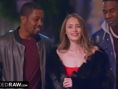 Жопа, Из жопы в рот, Большой член, Брюнетки, Двойное проникновение, Лизание, Порнозвезда, Киски