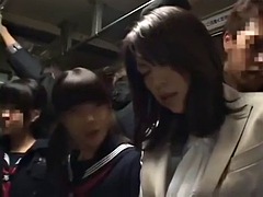 アジア人, バス, 模索, 日本人, 熟年, 淫乱熟女, 母, オーガズム