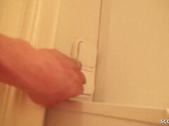 Blond, Sperma shot, Diep in de keel, Lul, Hardcore, Klein, Tiener, Tieten likken