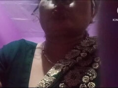 Desi Indian Mommy With Huge Milk Boobs - Sexy Gunjan Titty Fuck & Cumshot