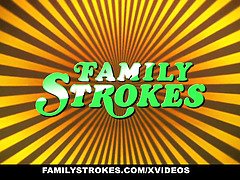 Plantureuse, Tir de sperme, En levrette, Faciale, Hard, Tabou, Plan cul à trois, Jumeaux