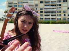 Сногсшибательные, Жопа, Язык в попке, Сумасшедшие, Смазливые, Оргазм, На природе, Киски