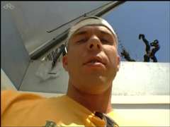 Chloe Delaure baise sur les toits