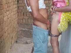 アナル, ベビーシッター, フェラチオ, 旦那, インド人, アウトドア, フェラする, 妻