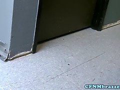 Armee, Spermaladung, Frau frau mann, Milf, Muschi, Rotschopf, Strümpfe, Flotter dreier