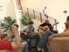 Жопа, Большая жопа, Большие сиськи, Грудастые, Член, Двойной анал, Групповуха, Группа