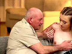 18 летние, Минет, Чешки, Папочка, Лизание, Молоденькие