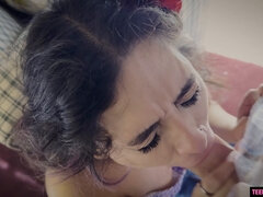 Blasen, Besamung, Latina, Muschi, Schreiend, Jungendliche (18+), Eng, Titten