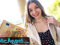 Grosser schwanz, Blasen, Sperma im mund, Hundestellung, Hd, Orgasmus, Realität, Titten