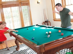 Blonde, Sucer une bite, En levrette, Poupée, Léchez, Mère que j'aimerais baiser, Chatte, Rasée