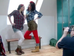 Grote kont, Jonge meid, Universiteit, Vies praten, Hd, Mager, Tiener, Uniformpje