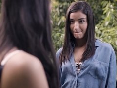Morena, Latina, Lesbiana, Lamidas, Tetas naturales, Al aire libre, Coño, Tetas