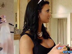 Weibliche domination, Flotter dreier