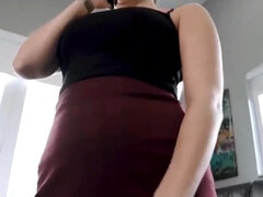 Tempting stepmom drinks wine and wants big cock