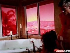 Salle de bains, Gros cul, Gros seins, Brunette brune, Couple, Faciale, Hard, Mère que j'aimerais baiser