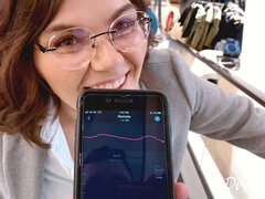 ぽっちゃり, フェラチオ, ぽちゃ, 眼鏡, 淫乱熟女, フェラする, ゴックンする, バイブレーター