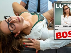 Geschnappt, Tschechisch, Frau, Brille, Hardcore, Natürlichen titten, Realität, Strümpfe