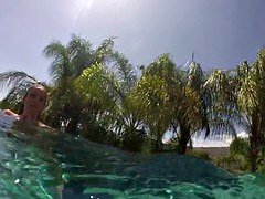 Busty blondes Alix & Cherie go skinny dipping