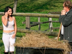 Culo, Mamada, Morena, Estilo perrito, Pajear, Al aire libre, Adolescente, Esposa