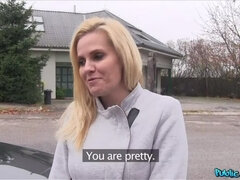 Leie, Auto, Hundestellung, Aufs gesicht abspritzen, Masturbation, Milf, Pov, Öffentlich