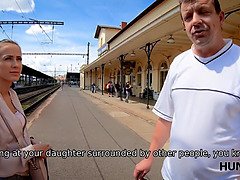 18 ans, Sucer une bite, Brunette brune, Petite amie, Hd, Réalité, Fils, Adolescente