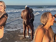 Cuckolding Vlog: Beach Trip Moderngomorrah