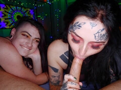 Amateur, Sucer une bite, Brunette brune, Tir de sperme, Hd, Lait, Pov, Tatouage