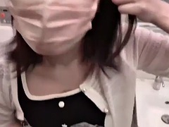 Amateur, Sucer une bite, Éjaculation interne, Japonaise, Public, Épouse