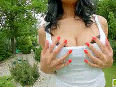 Bigboobs, orbs, bigtits
