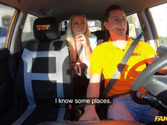 Enthousiasteling, Pijpbeurt, Auto, Spijkerbroeken, Zoenen, Natuurlijke tieten, Gezichtspunt, Tieten likken