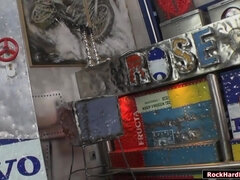 Анальный секс, Блондинки, Грудастые, Глубокая глотка, Латекс, Развязные, Сквиртинг, Сиськи