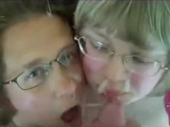 Enthousiasteling, Mooie dikke vrouwen, Sperma shot, Sperma in gezicht, Vrouw, Hd, Rijpe lesbienne, Trio
