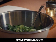 Stepmom Juliett Russo's big tits and shaved pussy take a taboo pounding on Thanksgiving