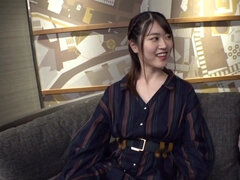 Asiatique, Gros cul, Gros seins, Sucer une bite, Japonaise, Seins naturels, Adolescente