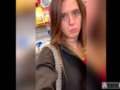 素人, フェラチオ, イく瞬間, なめる, ハメ撮り, 公共, フェラする, 三人