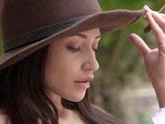 Leie, Grosser arsch, Fetisch, Masturbation, Milf, Im freien, Rasiert, Solo