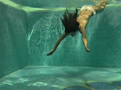 Irina Russaka hot Russian teen underwater