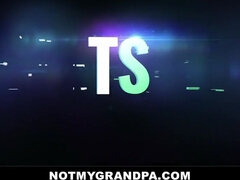 Grote kont, Grote lul, Grote mammen, Pijpbeurt, Hondjeshouding, Natuurlijke tieten, Douche, Bekijker