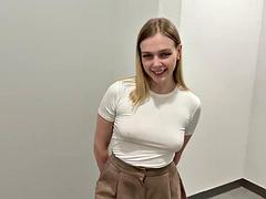 MY NEW UPSTAIRS NEIGHBOR TURNED OUT TO BE A WHORE AND SPREAD HER LEGS IN THE HALLWAY - PUBLIC SEX