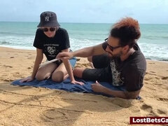 Braunhaarige, Spiele, Hd, Nackt, Im freien, Sich ausziehen, Tätowierung, Titten