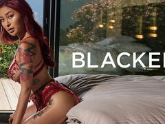 18 ans, Gros cul, Noire, Sucer une bite, En levrette, Rousse roux, Maigrichonne, Adolescente