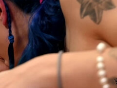 Schlafzimmer, Blasen, Schwul, Interrassisch, Latina, Monster, Transfrau, Titten