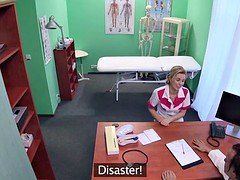 Lieveling, Blond, Pijpbeurt, Lul, Sperma in gezicht, Fetisj, Hardcore, Verpleegster
