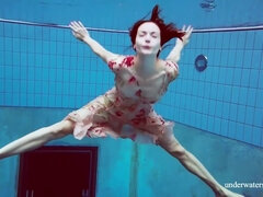 美女, 彼女, Hd, イタリア人, プール, 赤毛, ティーン, オッパイの