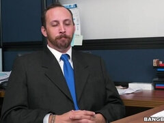 Karlee Grey: A Girl's Need for a Friend / 4.5.2017