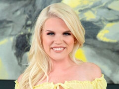 ブロンド, 指いじり, 毛深い, 下着, オナニー, 剃毛, ティーン, おもちゃ