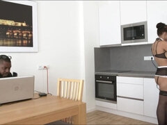 Grosse titten, Vollbusig, Spermaladung, Lecken, Hausmädchen, Muschi, Schlampe, Titten